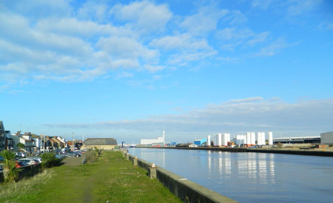 'Harbour View' On The River By Gorleston'S Award Winning Beach - Pet Free! Gorleston-On-Sea Exterior foto