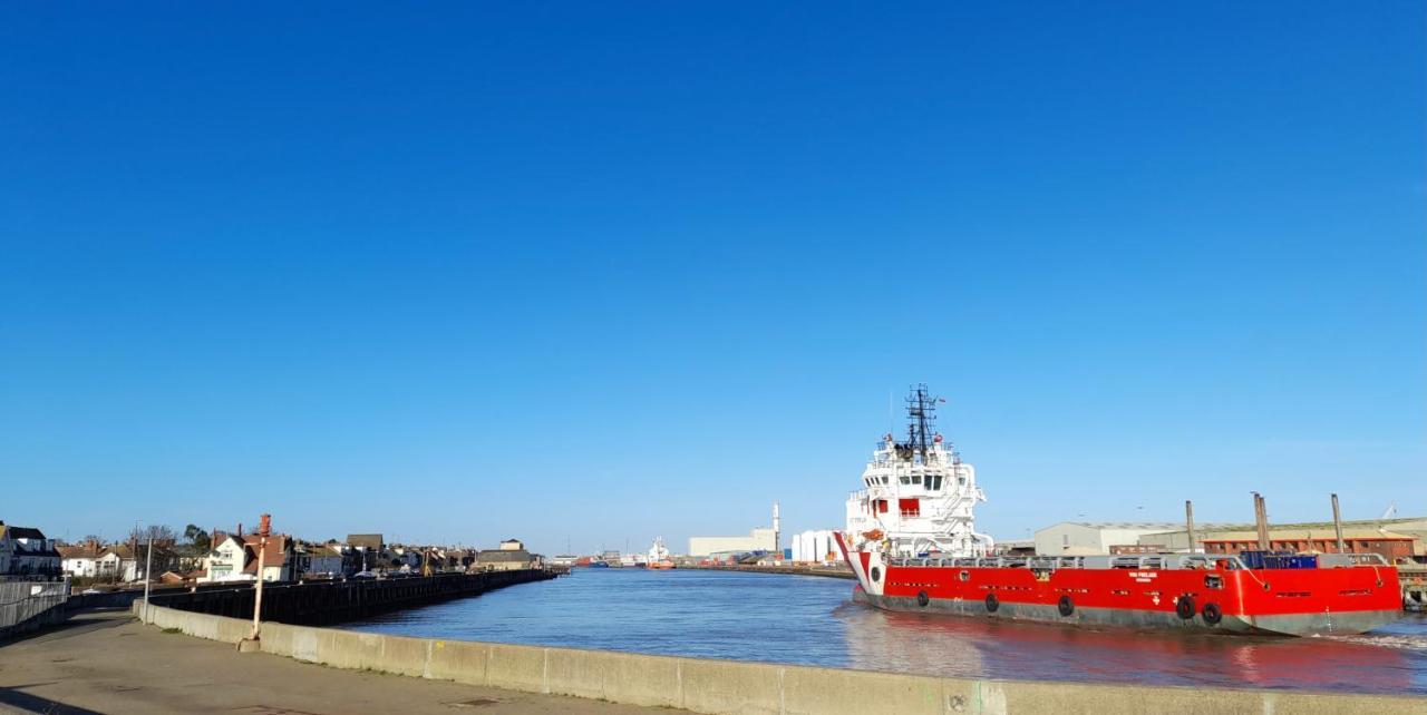 'Harbour View' On The River By Gorleston'S Award Winning Beach - Pet Free! Gorleston-On-Sea Exterior foto